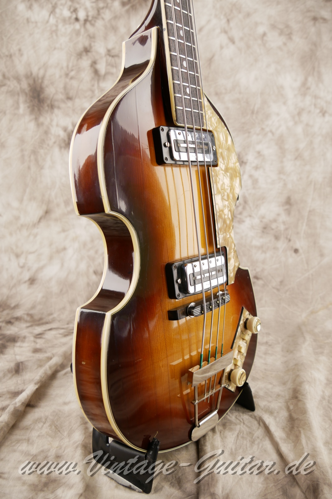 img/vintage/5912/hofner_5001_ violin_bass_1969_germany-009.JPG